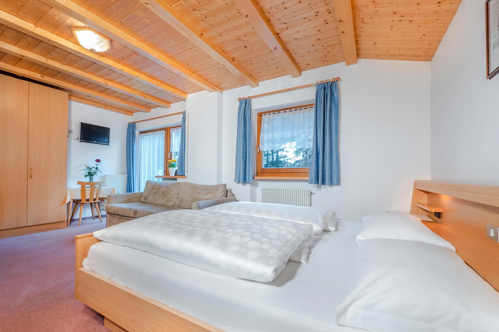 Holiday Apartments La Grambla in Selva Val Gardena